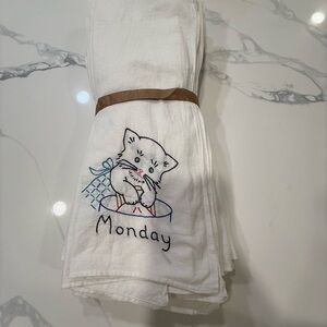 White Kitchen Towel with Cat Embroidery